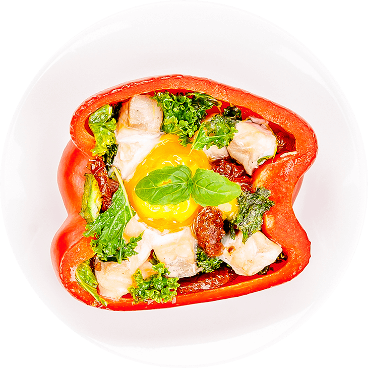 Gebackene Paprika mit Ei und Lachs