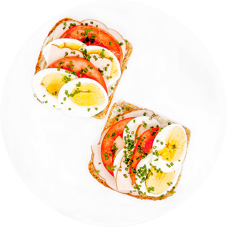 Sandwiches mit Schinken, Ei und Tomate (glutenfrei)
